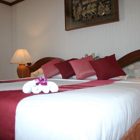 Chiangmai Ratanakosin Hotel Chiang Mai Exterior photo